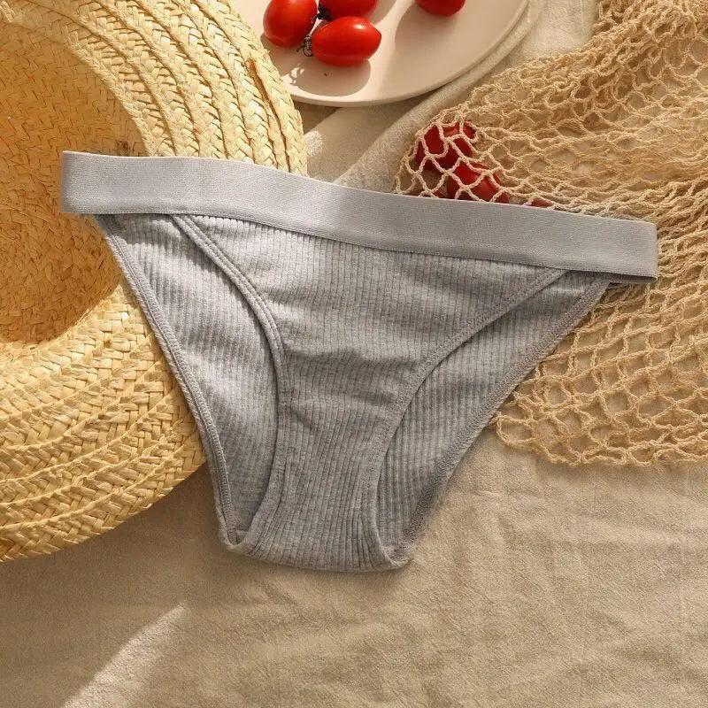 M-XL Women's Thread Cotton Underwear Large Size Sexy Seamless Panties Simple Low Waist Girls Thong Briefs