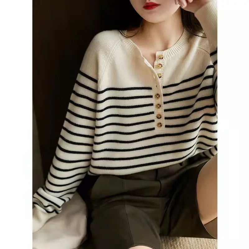 Autumn and Winter Women Striped Wool Blend Sweater O-Neck Sailor Pullover Cashmere Sweater Slim Knitted Warm Base Shirt