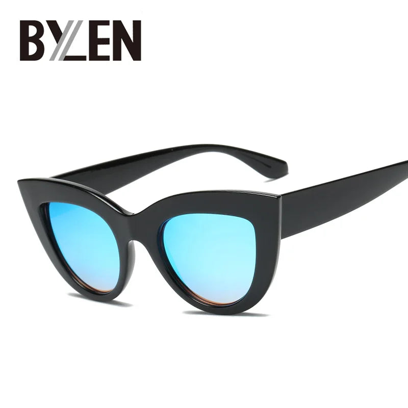 Cat Eye Style Sunglasses Women Brand Designer Sexy Ladies Gradient Lens Triangle Sun Glasses For Female UV400