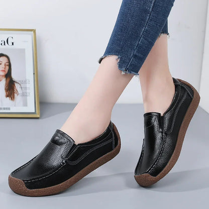 Genuine Leather Women's Casual Shoes Leisure Sneakers Women Luxury Brand Slip-on Loafers Female Soft Moccasins Zapatos De Mujer