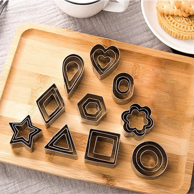 30Pcs/box Stainless Steel Sugar Biscuit Press Stamp Embosser Cookie Cutter DIY Fondant Cake Mold Pastry Decor Baking Accesories