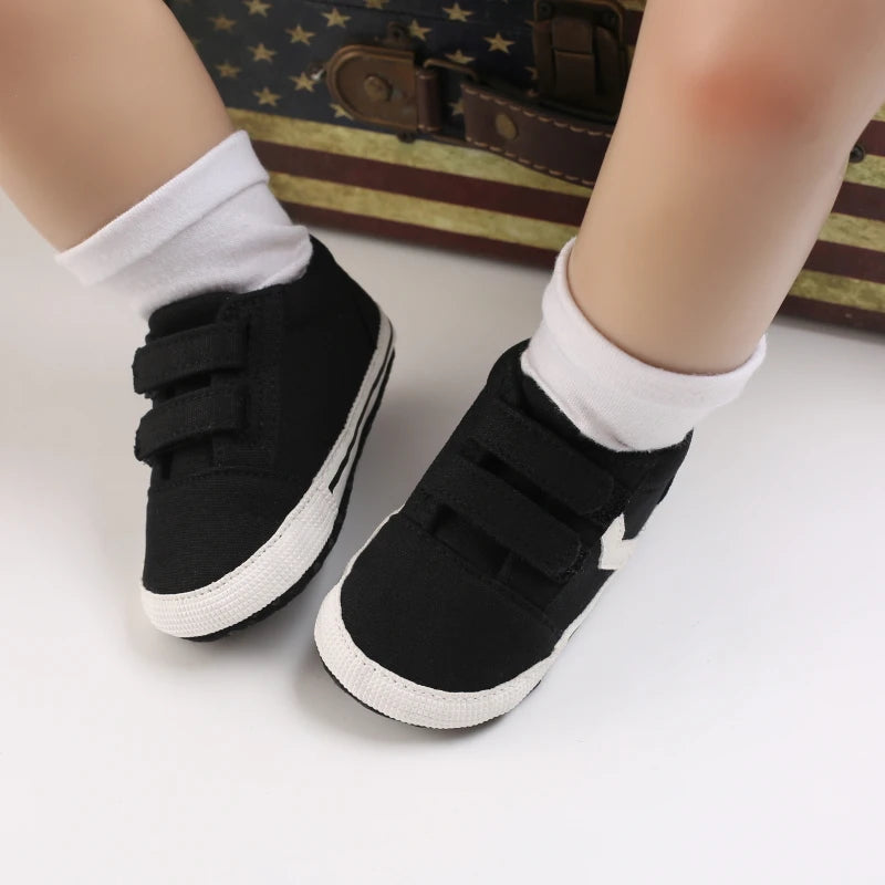 Hot Selling Baby Shoes Classic Soft Sole Shoes Newborn Casual Fashion Sports Shoes Infant Toddler Solid Color Strips Crib Shoes