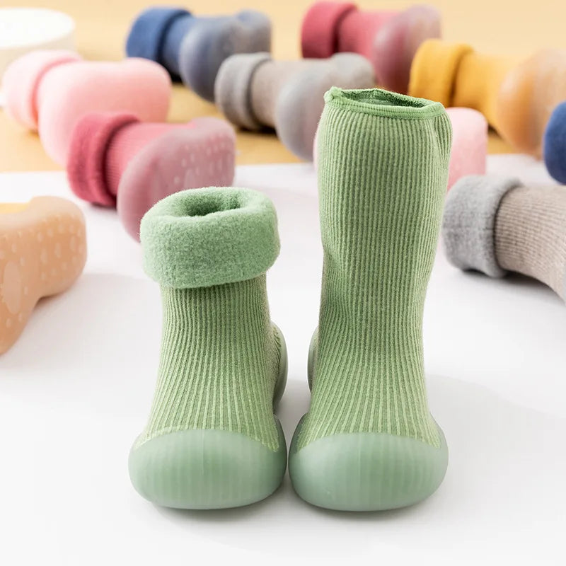 New Thickened Kids Socks Shoes Winter Super Warm Baby Toddler Boots Boys Girl Sneakers Newborn Indoor Shoes Floor Footwear Shoes