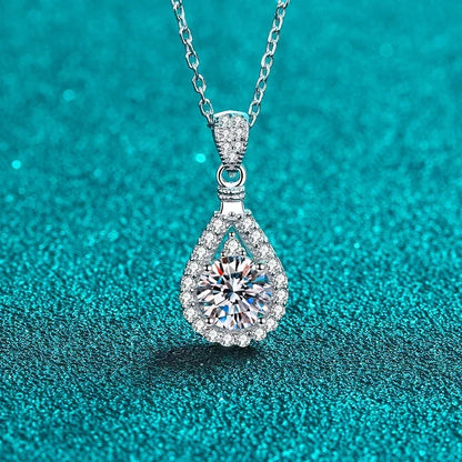 NeeTim 1CT 2CT 5CT Moissanite Pendant For Women 925 Sterling Silver Lab Diamond Plated with White Gold Necklace Wedding Jewelry