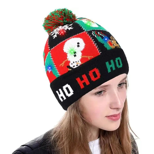 LED Christmas Knitted Hat Light Up Xmas Beanie Cap Unisex Winter Beanie Sweater Hat with Colorful LEDs for Christmas New Year