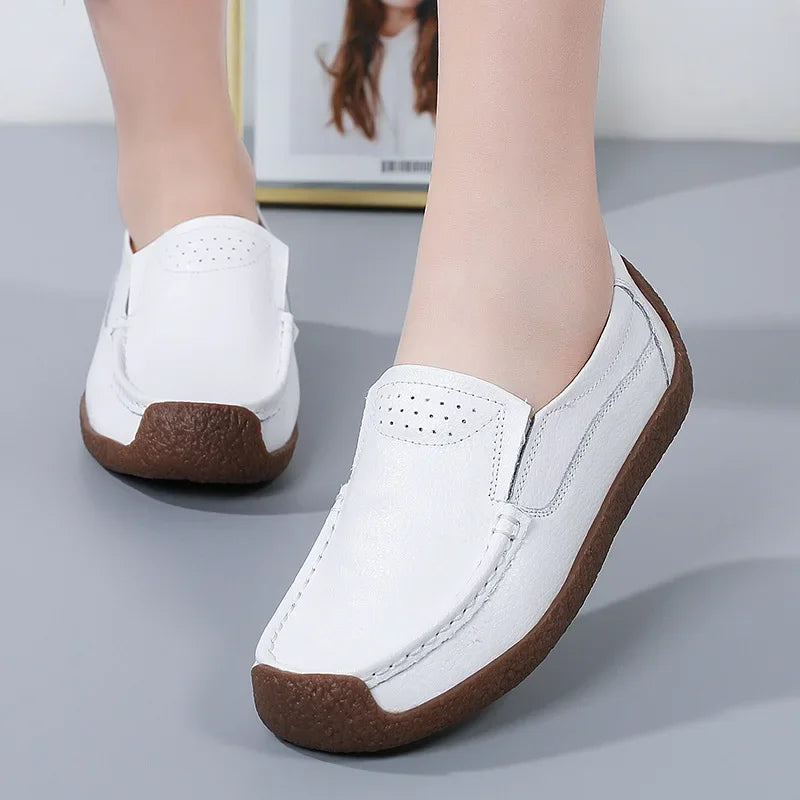 Genuine Leather Women's Casual Shoes Leisure Sneakers Women Luxury Brand Slip-on Loafers Female Soft Moccasins Zapatos De Mujer