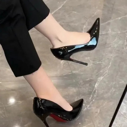 2024 Temperament Fashion Single Shoe Patent Leather Black High Heels Women's Shoes Sexy Shallow Mouth Large Size Women's Shoes