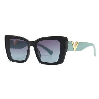 LNFCXI Fashion Cat Eye Sunglasses Vintage Luxury Brand Designer Black Oversized Ladies Sunglasses Square Eyewear UV400