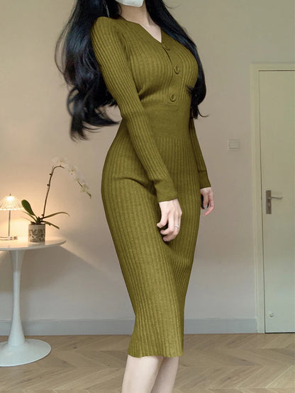 Vintage Knitted Sweater Long Sleeve Midi Dresses for Women Slim Korean Elegant Green Button V Neck Bodycon Dress Autumn