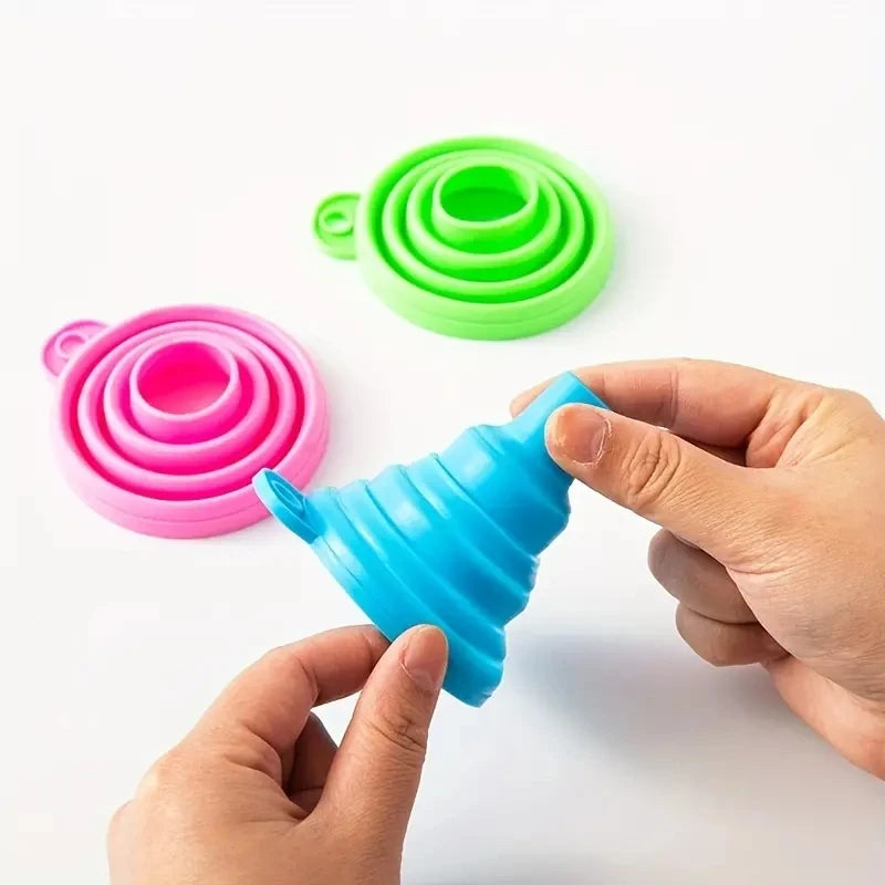 Silicone Folding Funnel Multifunctional Portable Mini Kitchen Retractable Oil Leak Household Liquid Dispenser Kitchen Utensils