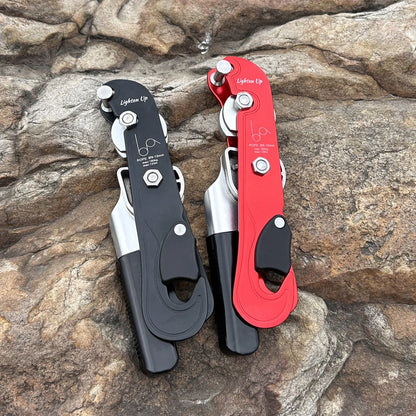 Professional Outdoor Rock Climbing Descent Device STOP Handle-Control Abseiling Device Downhill Descender Rappelling Mountaineer