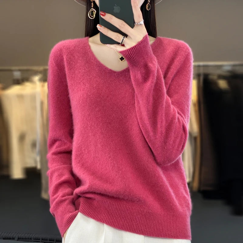 100% Pure Wool Soft Sweater Women Autumn Winter First Line Seamless Low V-neck Pullover Basis Casual Cashmere Warm Knitting Top