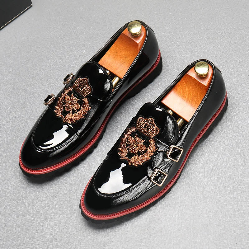 Men's Casual Business Leather Shoes Fashion Embroidery Loafers Men British Style Monk Shoes Mens Slip-on Outdoor Flats