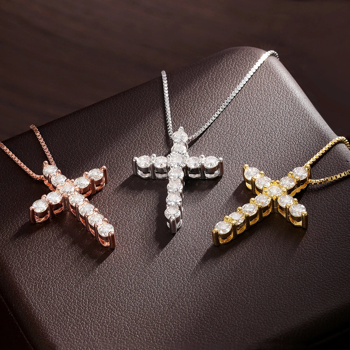 KNOBSPIN D VVS1 Moissanite Cross Pendant Necklace Original s925 Sliver Box Chain Plated 18k White Gold Fine Necklaces for Women