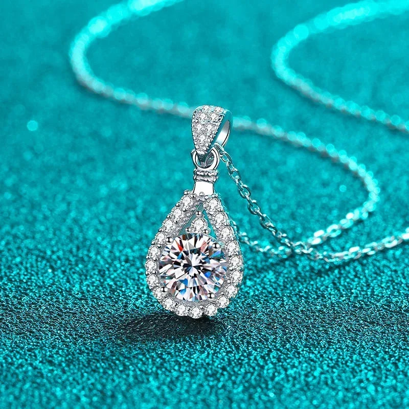 NeeTim 1CT 2CT 5CT Moissanite Pendant For Women 925 Sterling Silver Lab Diamond Plated with White Gold Necklace Wedding Jewelry