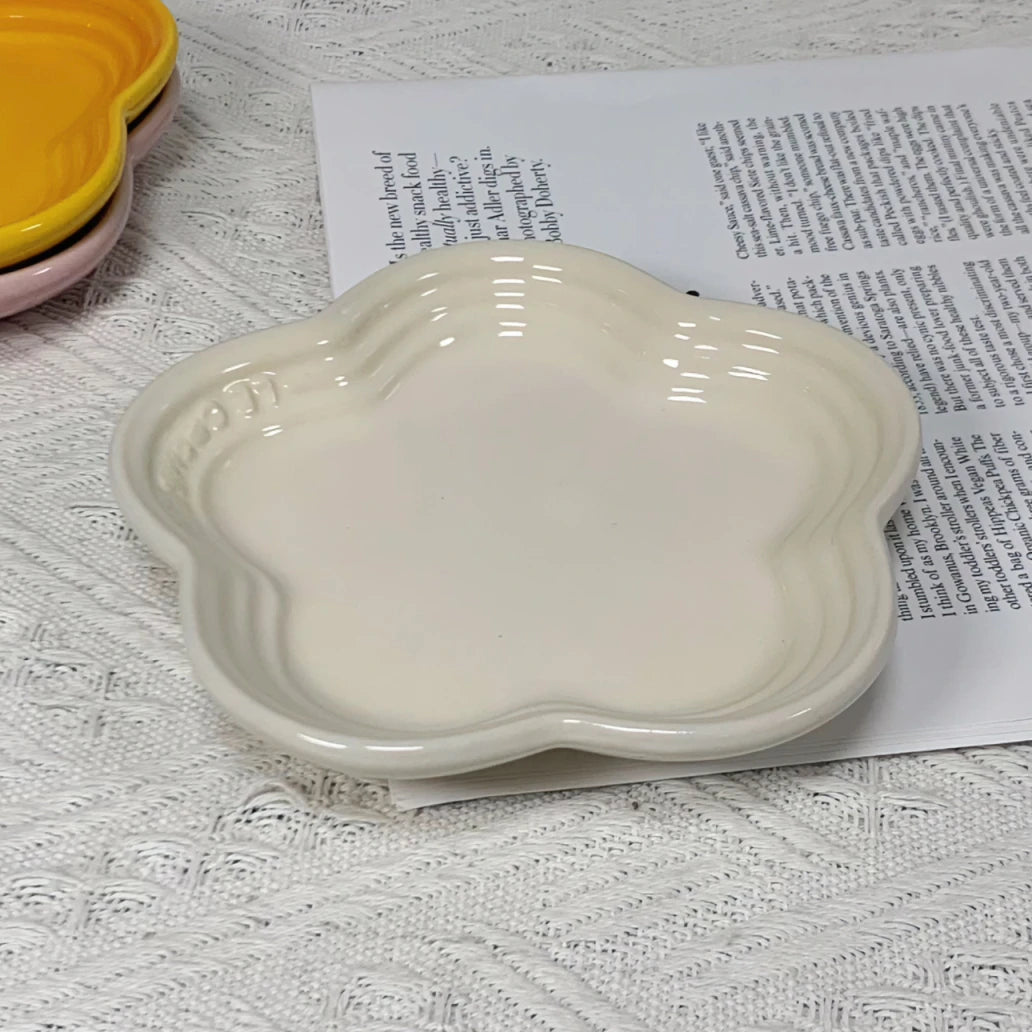 Plum Blossom Small Plate 14cm Sauce Plates French Cool Color Cake Dish Gradual Spit Bone Dishs Tableware Ceramic Dessert