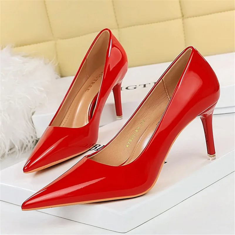 Women 7.5cm 10.5cm High Heels Wedding Bridal Classic Pumps Lady Scarpins Metallic Leather Low Heels Stiletto Nude Office Shoes