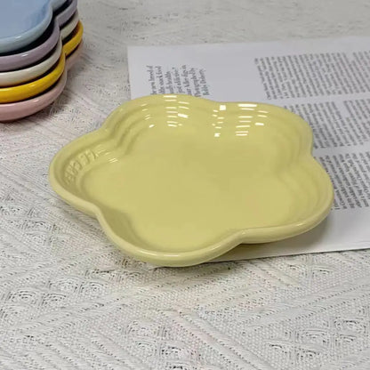 Plum Blossom Small Plate 14cm Sauce Plates French Cool Color Cake Dish Gradual Spit Bone Dishs Tableware Ceramic Dessert