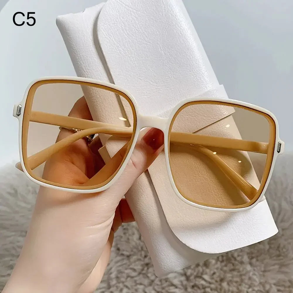 Square Sunglasses Woman Retro Vintage Gradient Sun Glasses Female Clear Lens Black White Oculos De Sol Glasses Women