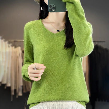 100% Pure Wool Soft Sweater Women Autumn Winter First Line Seamless Low V-neck Pullover Basis Casual Cashmere Warm Knitting Top