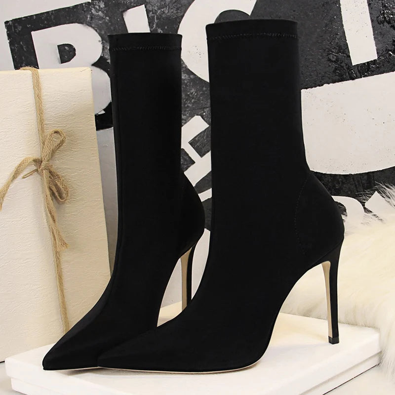 Women 7.5cm 10cm High Heels Silk Sock Boots Green Low Heels Short Ankle Boots Lady Winter Pointed Toe Satin Sexy Shoes