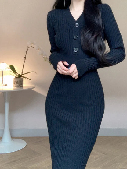 Vintage Knitted Sweater Long Sleeve Midi Dresses for Women Slim Korean Elegant Green Button V Neck Bodycon Dress Autumn