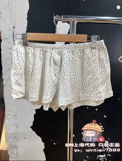 Casual Women Soft Cotton Front Buttons Shorts  Summer Vintage Low Waist Female Chic Bottoms