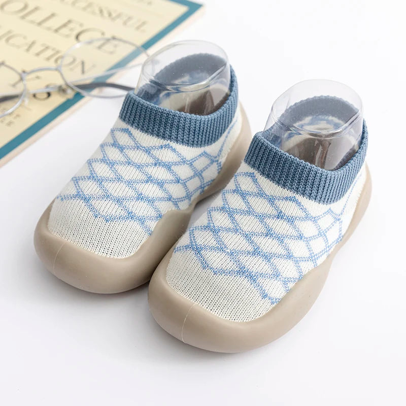 New Spring Autumn Infant Toddler First Walker Baby Girls Boys Non-Skid Animals Sock Shoes Cotton Lightweight Slip-on Sneakers