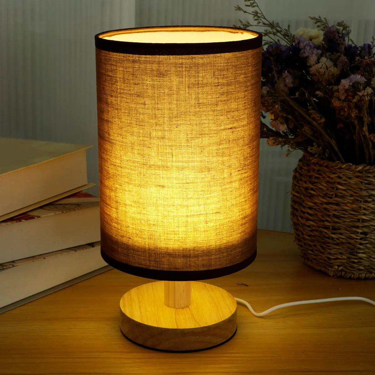 Bedside Lamp Night Lights USB Retro Nightstand Table Lamp Dimmable For Bedroom Wooden Desk Lamp with Fabric Shades Home Decor