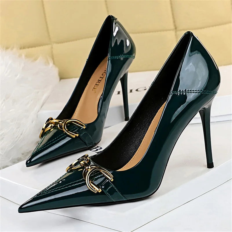 Women 7cm 10cm High Heels Wedding Bridal Replica Pumps Lady Scarpins Metal Chain Buckle Low Heels Stiletto Nude Green Prom Shoes